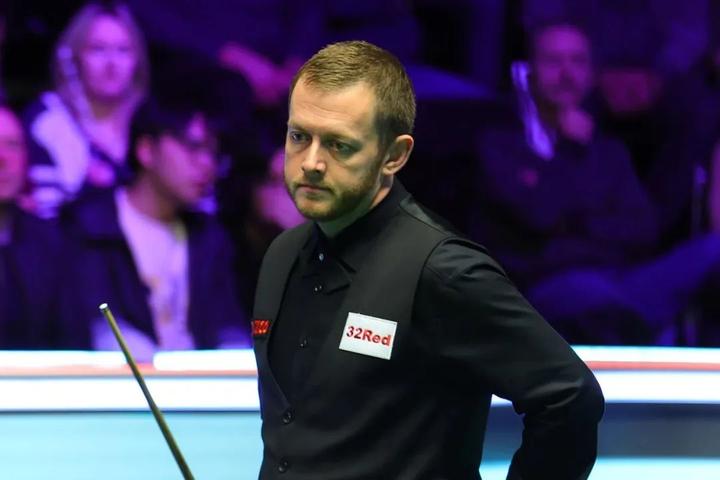 体育莱万高票当选德国足球先生