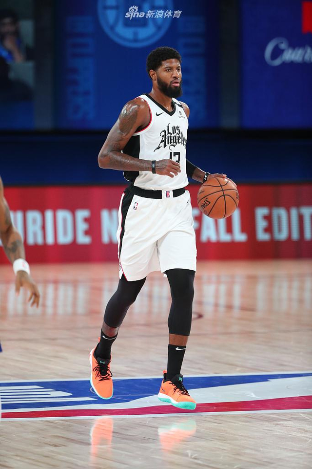 来更多的惊 来更多的惊