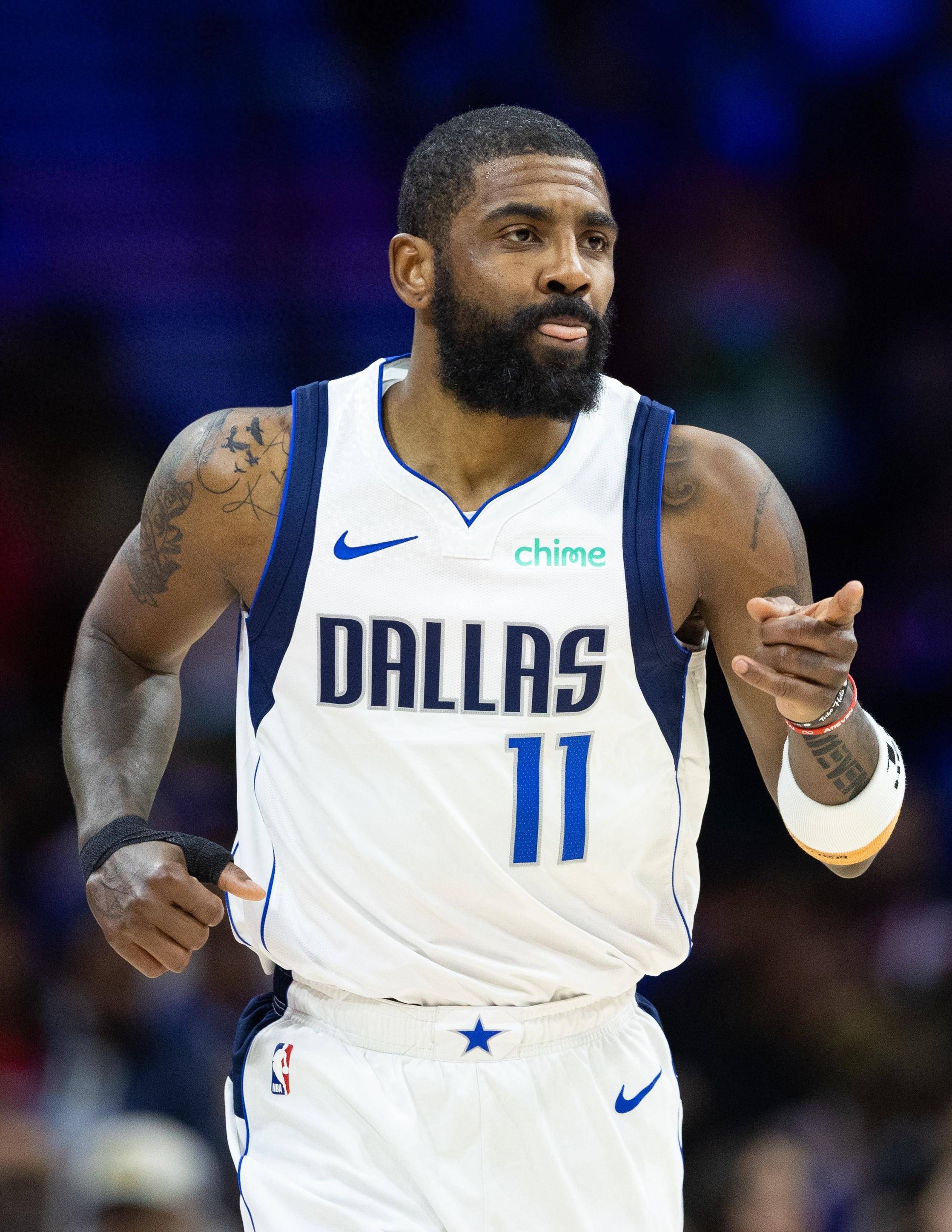 三垒手向后 三垒手向后