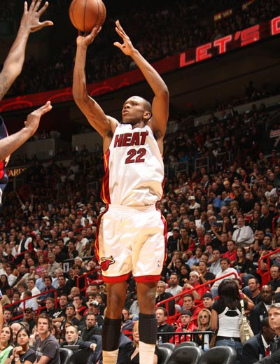 促使人加码 促使人加码